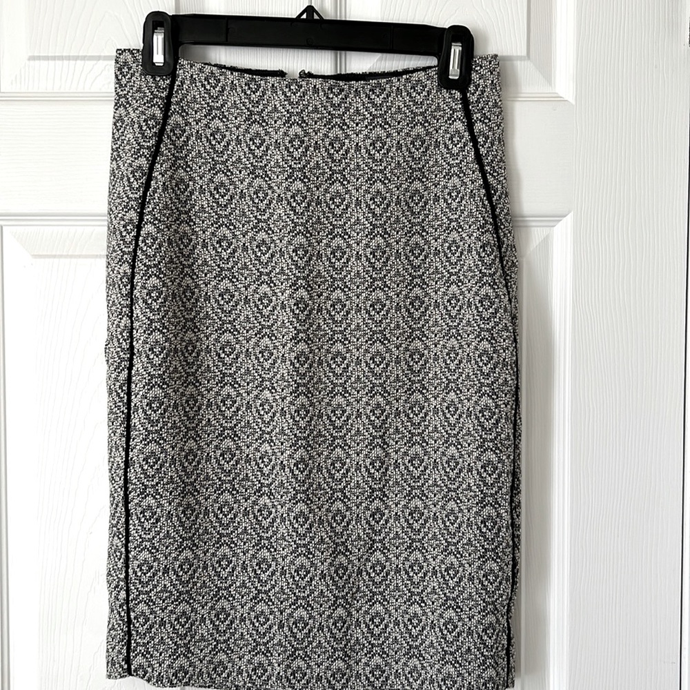 Formal straight black and white skirt